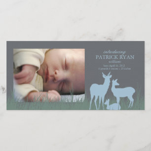 Ciervos en una invitación del nacimiento del campo