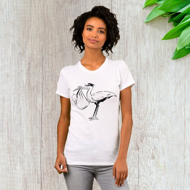 Cigüeña sosteniendo una camiseta de bebé para muje (Subido por el creador)