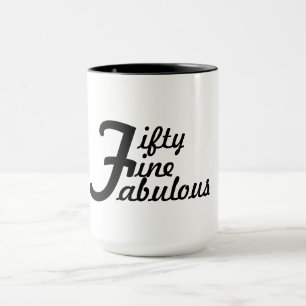Cincuenta finos y taza de café fabulosa