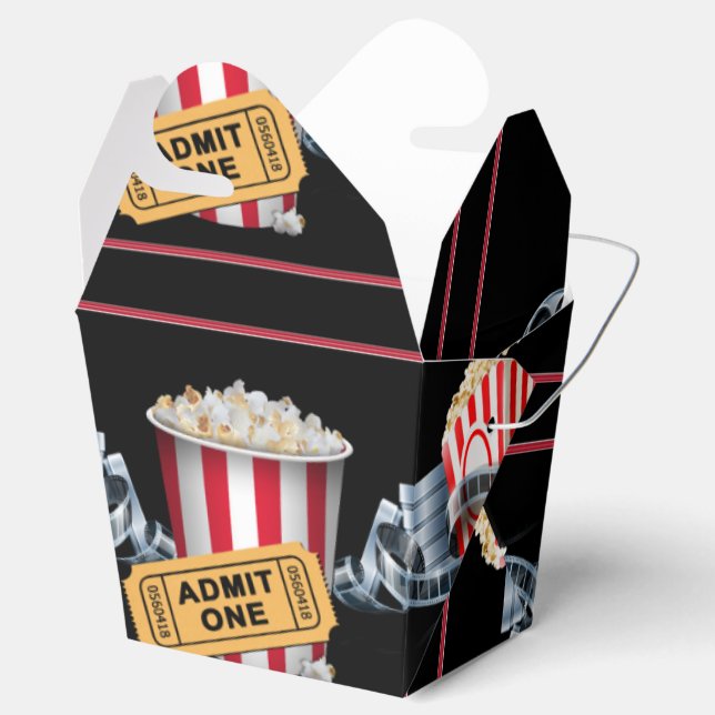 Cine Noche Cachorro Sacar Caja De Favor (Abierto)