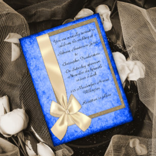 Cinta de crema vintage sobre invitaciones a la bod