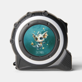 Cinta Métrica Little Steam Dragon – Professional Chaos Engineer.