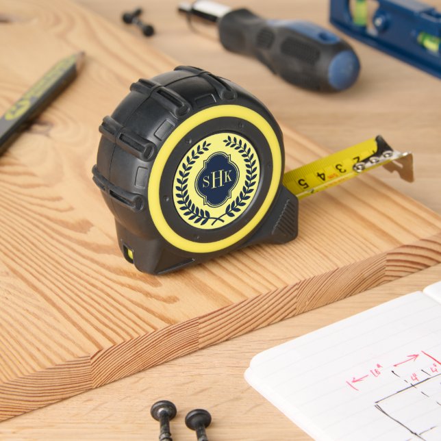 Cinta Métrica Monograma de Laurel Wreath, Escudo azul de la Mari (Carpintería)