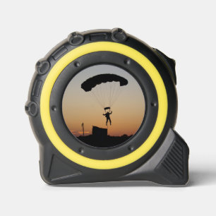 Cinta Métrica Paracaídas de Skydiver en Sunset Sky Diver