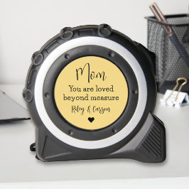 Cinta Métrica Personalizado Mamá ama más allá de lo amarillo