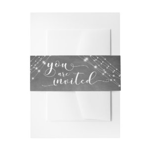 Cintas Para Invitaciones Cartel texturizado y luces "Estás invitado"