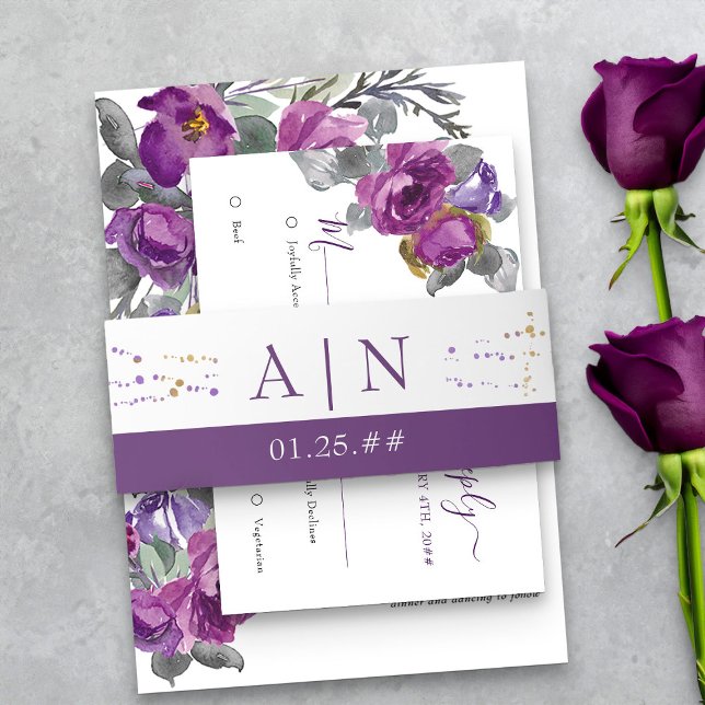 Cintas Para Invitaciones Monograma simple morado y dorado de confetti Boda (Purple monogrammed wedding invitation belly band from my Plush Purple Wedding Collection)