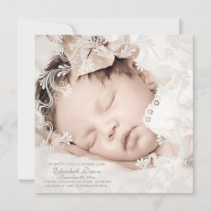 Círculo de la invitación del nacimiento de la foto