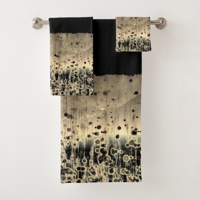 Círculos abstractos de oro regal sobre negro (In situ)