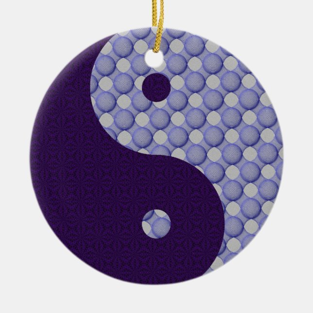Círculos dentro del ornamento de Yin Yang de los (Frente)