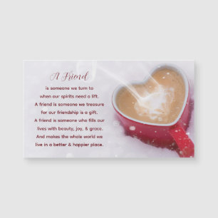 Cita de amistad sobre la taza del corazón rojo en
