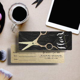 Cita de Hairstylist de la peluquería de las tijera