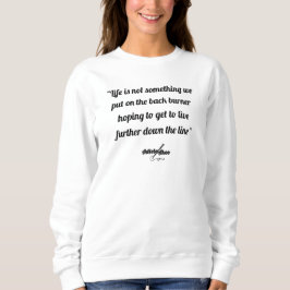 Cita de la vida: sudadera del poeta Adiela Akoo