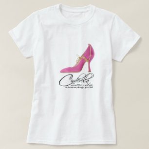 Cita de zapatos rosados para princesa de camiseta 