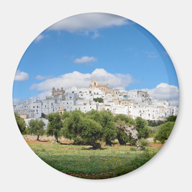 Ciudad blanca Ostuni, Puglia, imán redondo (Frente)