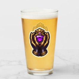 Claddagh Pint Glass