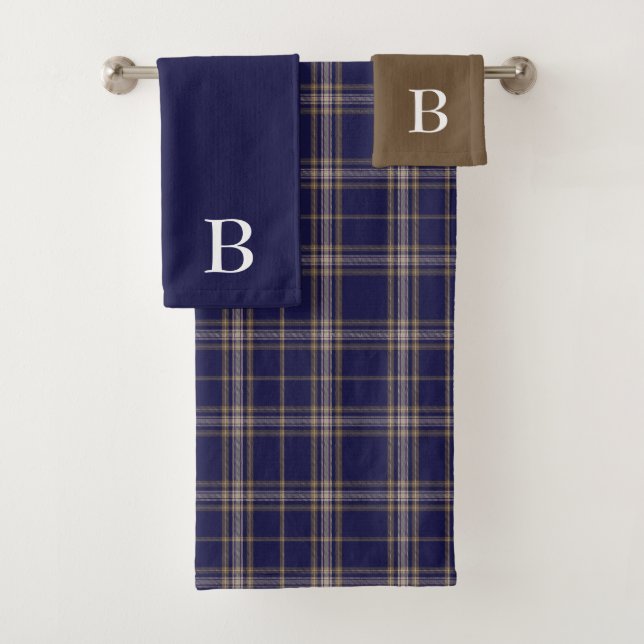 Clan Baker Monogrammed Bath Toalla Set (In situ)