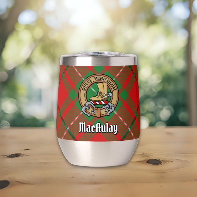 Clan MacAulay Escudo sobre Tartán (Subido por el creador)