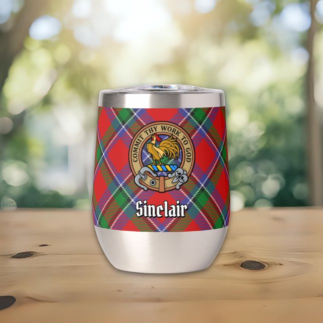 Clan Sinclair Escudo sobre Red Tartán (Subido por el creador)