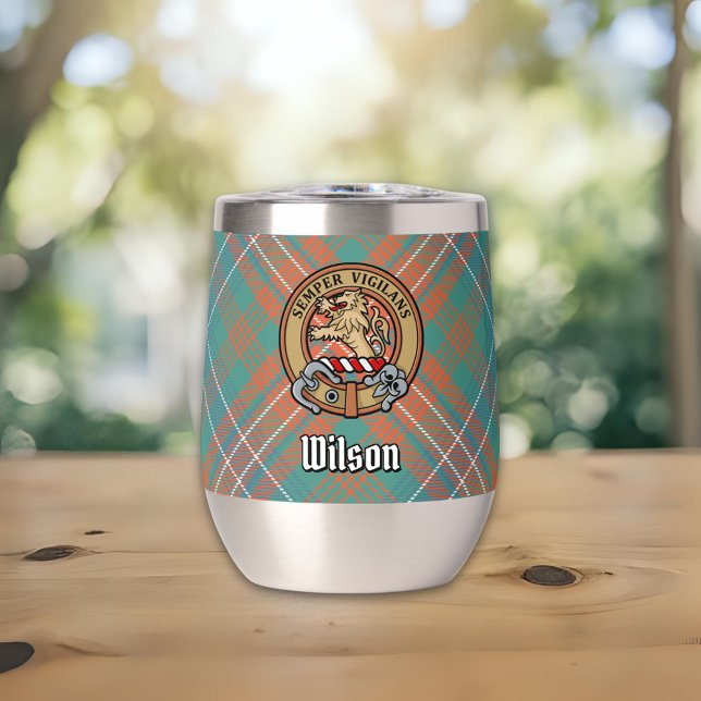 Clan Wilson Escudo sobre el antiguo Tartán (Subido por el creador)