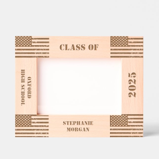 Clase de graduación de cualquier año grabado (Anverso)