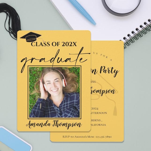 Clase De Invitación De Graduados De Fotografía Ama (Class Of 2026 Yellow Photo Graduation Invitation)