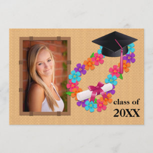 Clase de invitación rosada de la graduación de