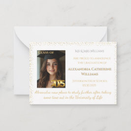 Clase de oro de la tarjeta de Invitación de gradua