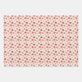 Clásicos de Navidades nórdicos envuelven hojas de