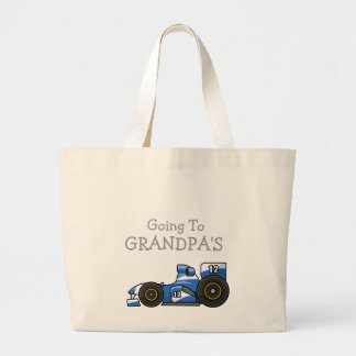 Coche de carreras que va a la bolsa de asas del