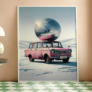 Coche rosa vintage con impresión artística de bola
