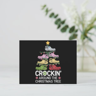 Cocinando alrededor del árbol de Navidad