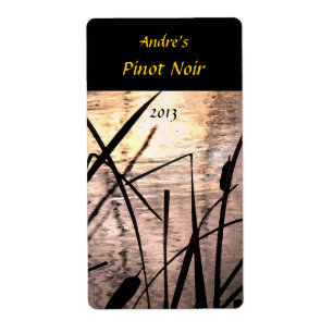 Cócteles en la etiqueta de vino Sunset