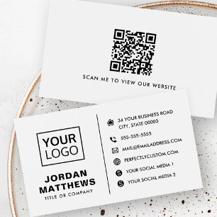 Código QR de redes sociales en tarjeta de presenta