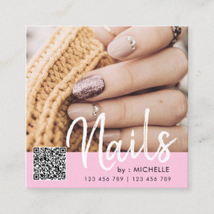 Código QR rosado no incluye tarjetas de visita de