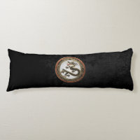 [600] Dragón oriental sagrado de oro y negro