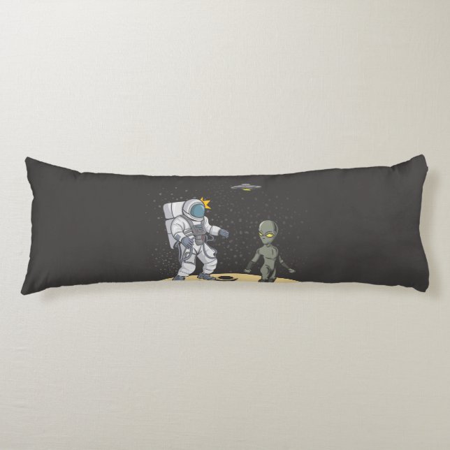Cojín Astronauta y alienígena   (Anverso)