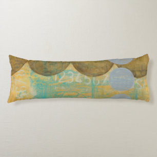 Cojín Brown oscuro y círculos grises con números de los