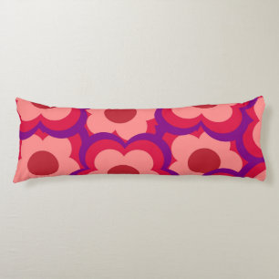 Cojín Caprichoso Floral Retro Rojo y Rosa, Preppy Audaz