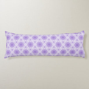 Cojín Copos de nieve en un Navidad morado