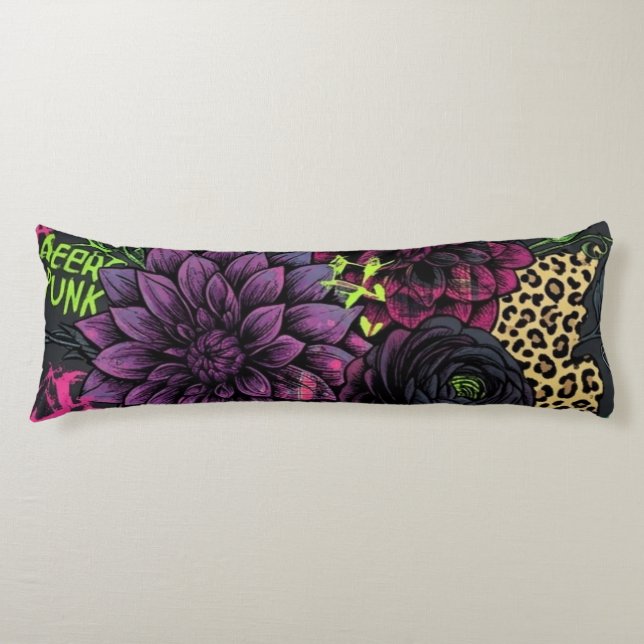 Cojín Cyberpunk Dark Floral Throw Pillow - Edgy Punk Roc (Anverso)