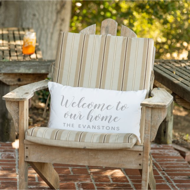 Cojín De Exterior Bienvenido a Nuestro Hogar en Letra Script Gris Pl (Silla)