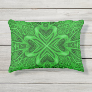 Cojín De Exterior Caleidoscopio céltico del fractal del verde del