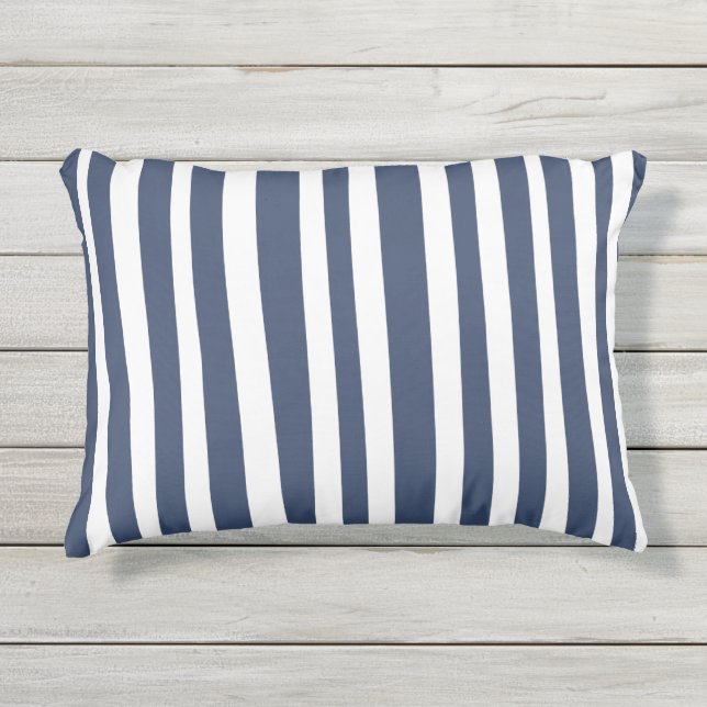 Cojín De Exterior Classic Navy Blue Stripes | Timeless Nautical  (Anverso)
