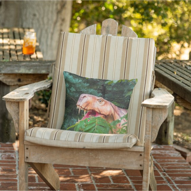 Cojín De Exterior Dinosaurio en el bosque.  (Silla)