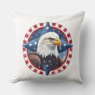 Cojín De Exterior Emblema de águila patriótica audaz