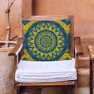 Cojín De Exterior Étnica tribal celestial ocre y turquesa