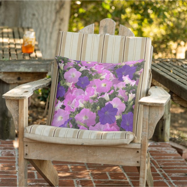 Cojín De Exterior Imagen De Morning Glory Pink & Purple Flowers (Silla)