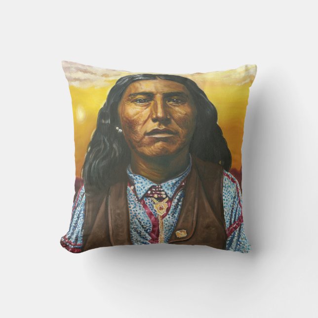 Cojín De Exterior Jefe de Taza Apache (Anverso)