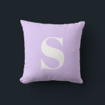 Cojín De Exterior Lavanda ligera Pilar monogramado inicial al aire l<br><div class="desc">Lavanda Ligera Monogramada Inicial Almohada Al Aire Libre. almohada exterior decorativa con una sola inicial. Personalizar rápida y fácilmente.</div>